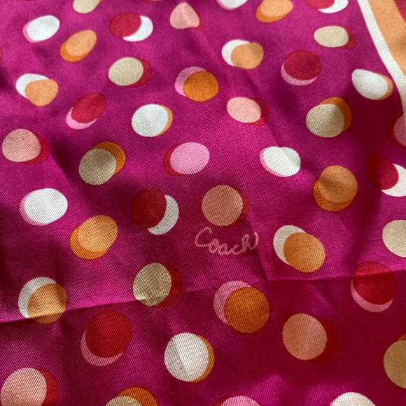 Coach Scarf - Picture 3 of 3